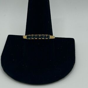 VTG Gold Tone Band with '7' Deep Blue Stones (Size 10.5)